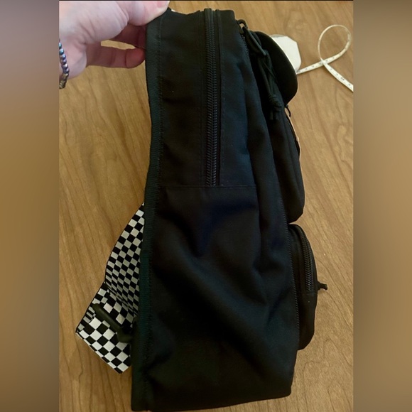 *NWT~ VANS~ “Frontside Novel” Black Slinger Backpack!! •Unisex, Awesome! - Picture 9 of 15